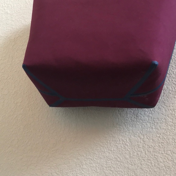 NWT Kate Spade Tote. $228 Retail - Picture 13 of 15